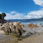 Group Near Sea In * 普罗普里亚诺