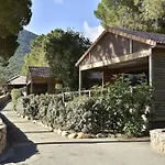 Group Near Sea In Chalet *