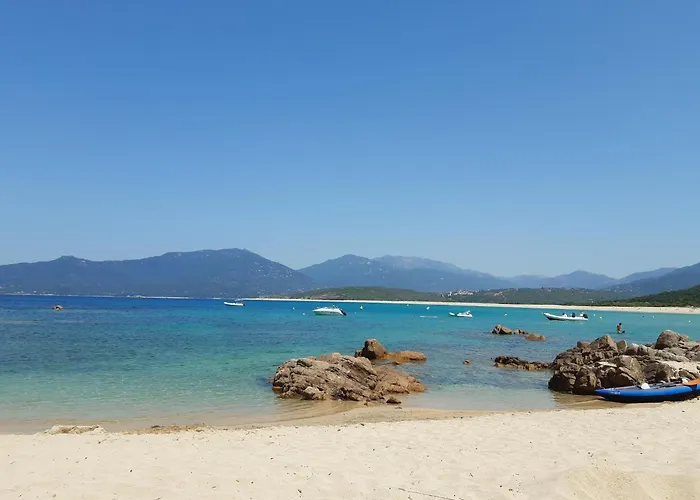 Chalé Group Near Sea In Propriano (Corsica)